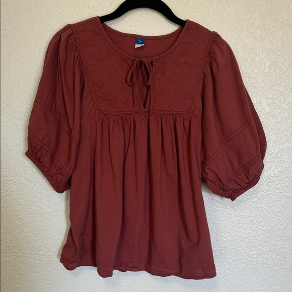 Old Navy Tops - Old Navy Mauve Puff Sleeve Blouse